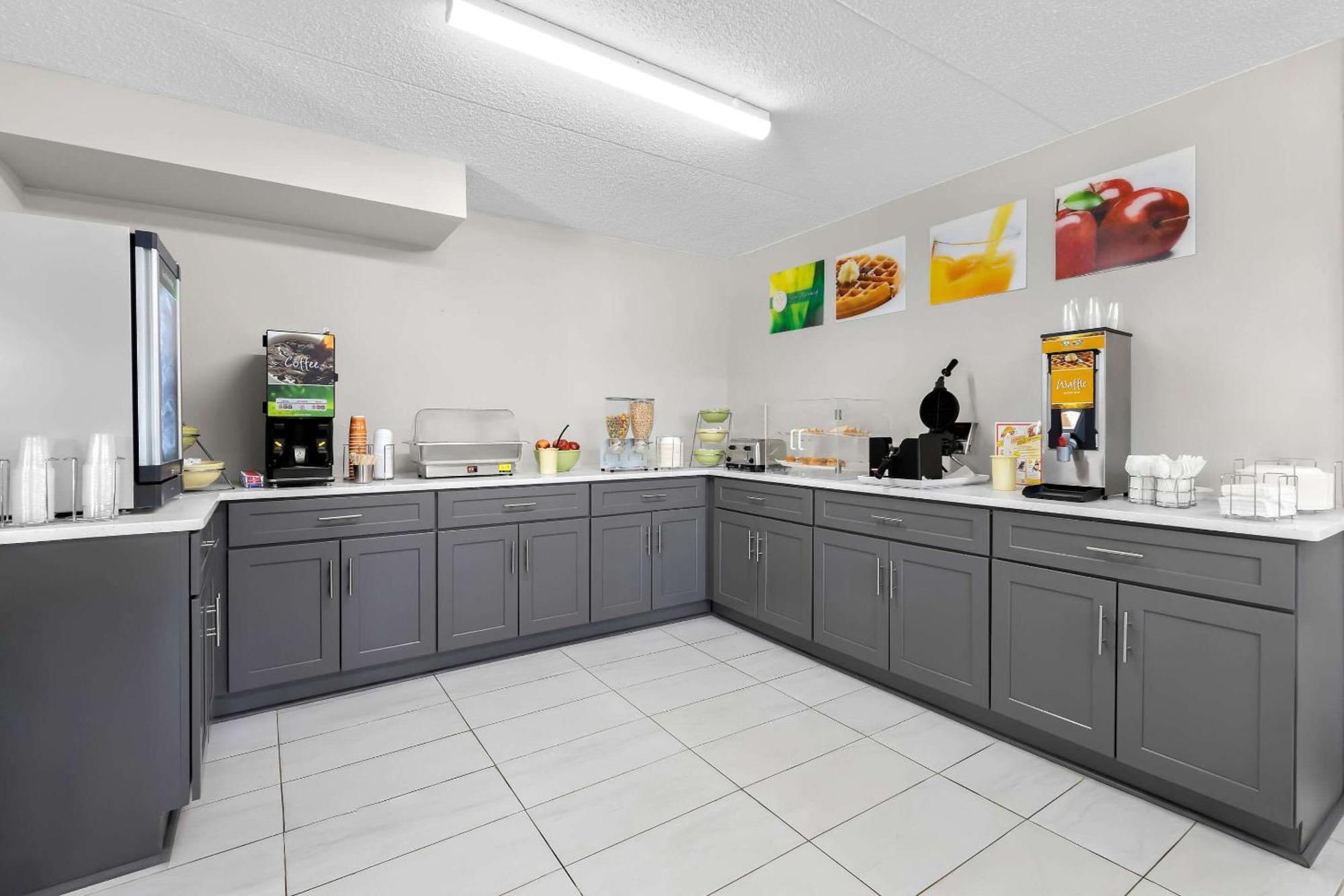 Quality Inn Nashville - Opryland Area المظهر الخارجي الصورة